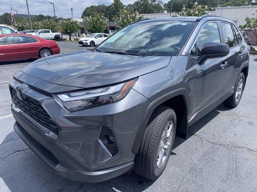 2025 Toyota RAV4 Hybrid SE