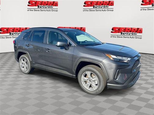 2025 Toyota RAV4 Hybrid SE