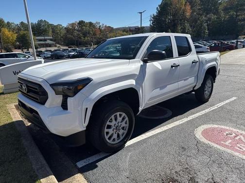 2025 Toyota Tacoma SR