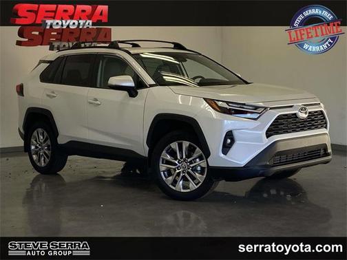 2025 Toyota RAV4 XLE Premium