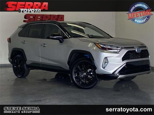 2024 Toyota RAV4 Hybrid SE