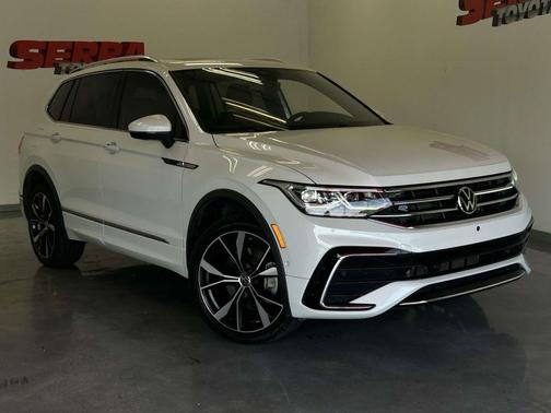 Opal White Pearl 2023 Volkswagen Tiguan 2.0T SEL R-Line 4MOTION