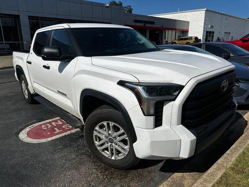 Ice Cap 2024 Toyota Tundra SR5