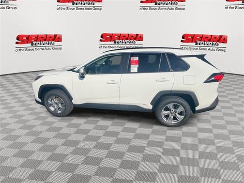 2025 Toyota RAV4 Hybrid XLE