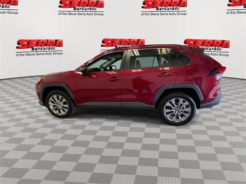 2020 Toyota RAV4 XLE Premium
