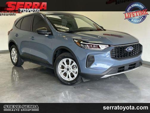 VAPOR BLUE METALLIC 2025 Ford Escape Active