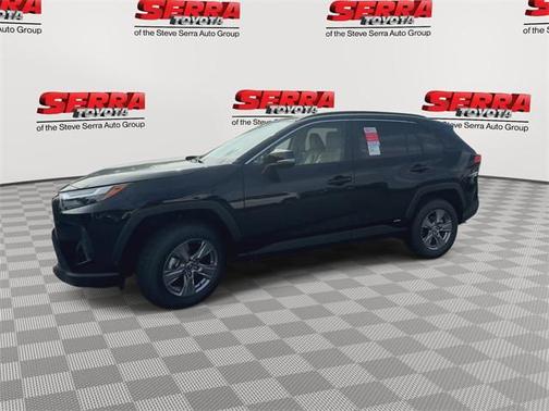 2025 Toyota RAV4 Hybrid XLE