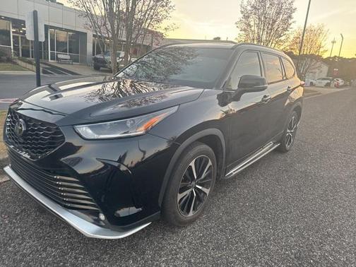 2022 Toyota Highlander XSE