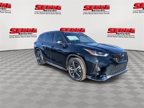 2022 Toyota Highlander XSE