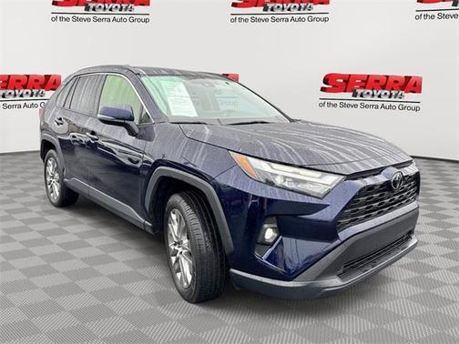 2023 Toyota RAV4 XLE Premium