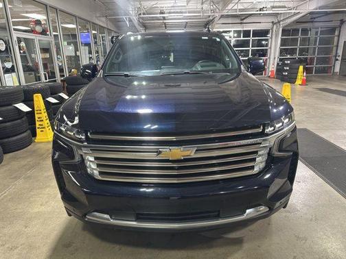 2022 Chevrolet Tahoe 4WD High Country