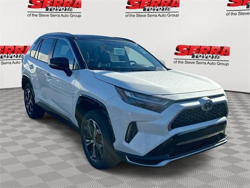 2025 Toyota RAV4 Hybrid SE
