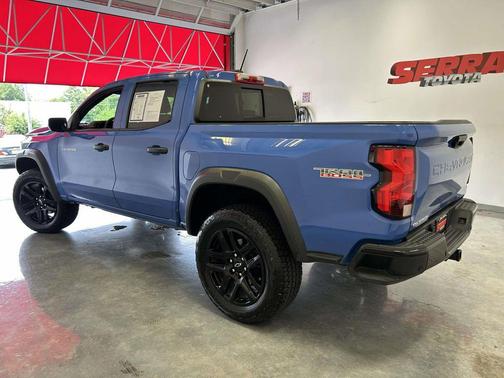Reef Blue Metallic 2025 Chevrolet Colorado Trail Boss