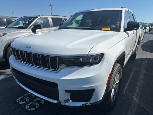 2023 Jeep Grand Cherokee L Laredo