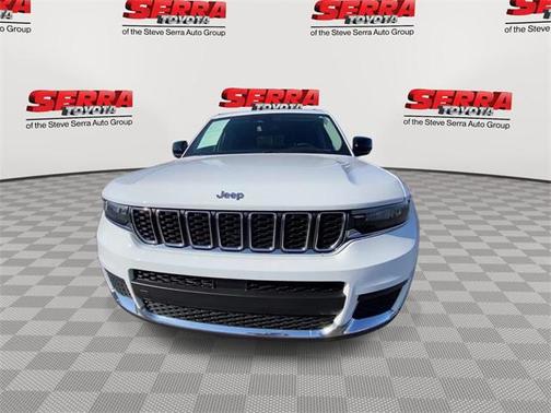 2023 Jeep Grand Cherokee L Laredo
