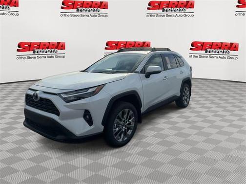 2025 Toyota RAV4 XLE Premium