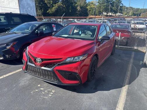 2022 Toyota Camry SE