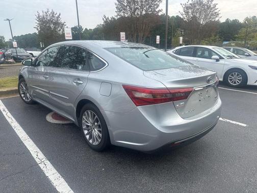 2016 Toyota Avalon Hybrid Limited