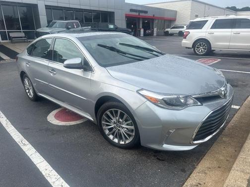 2016 Toyota Avalon Hybrid Limited