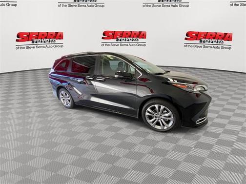 2024 Toyota Sienna Platinum