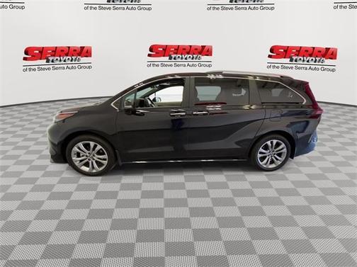 2024 Toyota Sienna Platinum