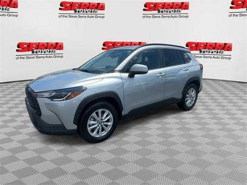 2024 Toyota Corolla Cross LE