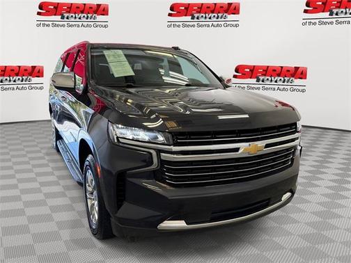 2022 Chevrolet Suburban LT