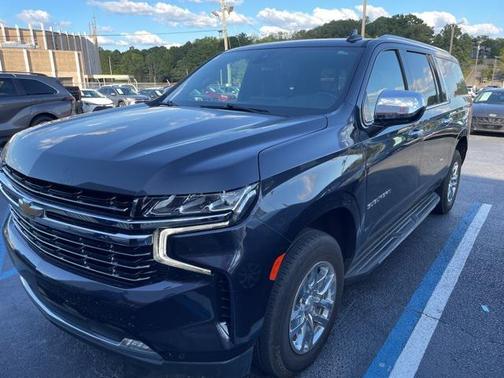 2022 Chevrolet Suburban LT