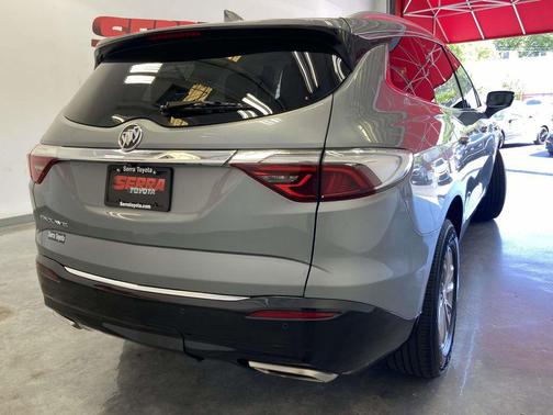 2023 Buick Enclave Essence FWD