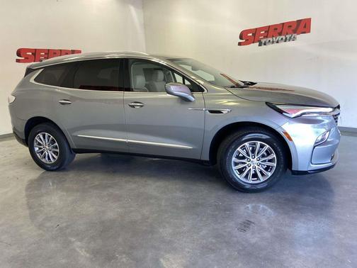 2023 Buick Enclave Essence FWD