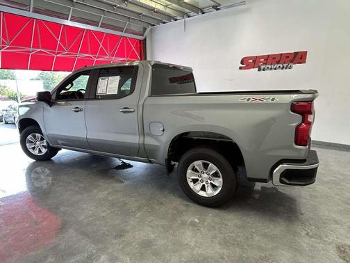 Sterling Gray Metallic 2026 Chevrolet Silverado 1500 LT