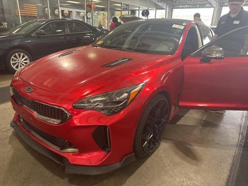 2020 Kia Stinger GT2