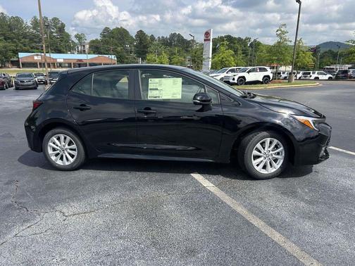 Midnight Black Metallic 2026 Toyota Corolla SE