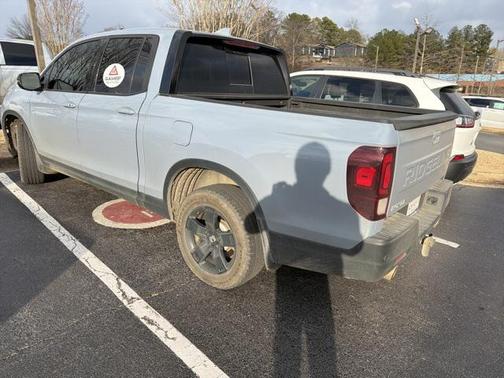 2025 Honda Ridgeline Black