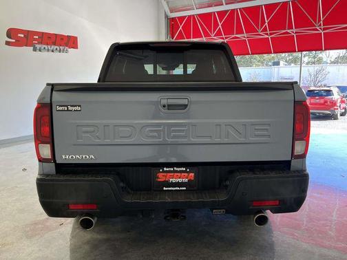 2025 Honda Ridgeline Black