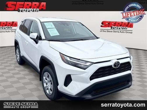 2025 Toyota RAV4 LE