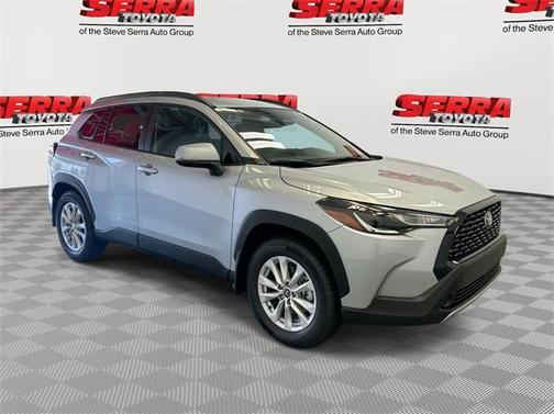 2024 Toyota Corolla Cross LE