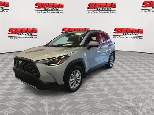 2024 Toyota Corolla Cross LE
