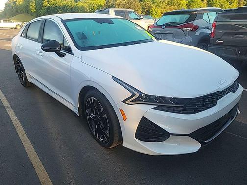 Glacial White Pearl 2023 Kia K5 GT-Line