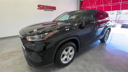2021 Toyota Highlander L