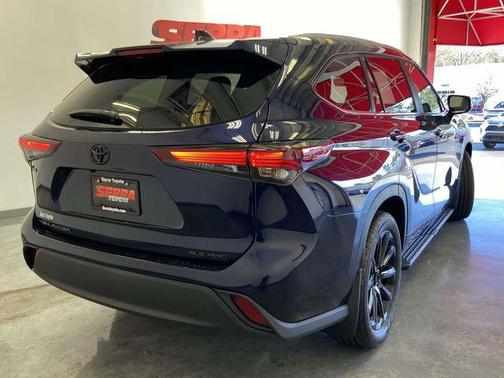 2026 Toyota Highlander XLE