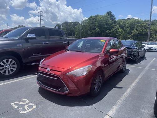 2019 Toyota Yaris Sedan LE