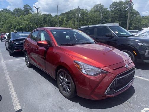 2019 Toyota Yaris Sedan LE