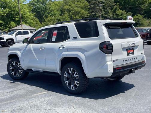Wind Chill Pearl 2026 Toyota 4Runner TRD Sport Premium