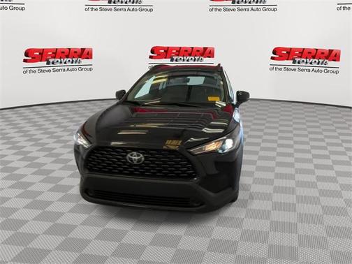 2025 Toyota Corolla Cross LE