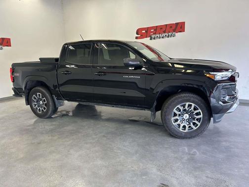 Black 2025 Chevrolet Colorado Z71