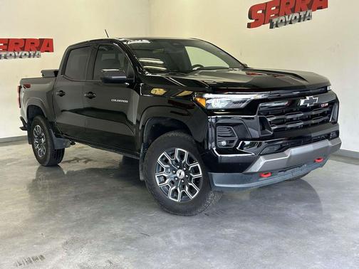 Black 2025 Chevrolet Colorado Z71