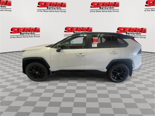 2024 Toyota RAV4 Hybrid SE