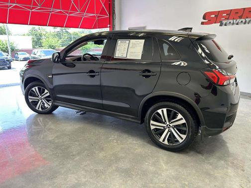 Labrador Black Pearl 2024 Mitsubishi Outlander Sport 2.0 ES