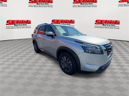 2025 Nissan Pathfinder SV FWD